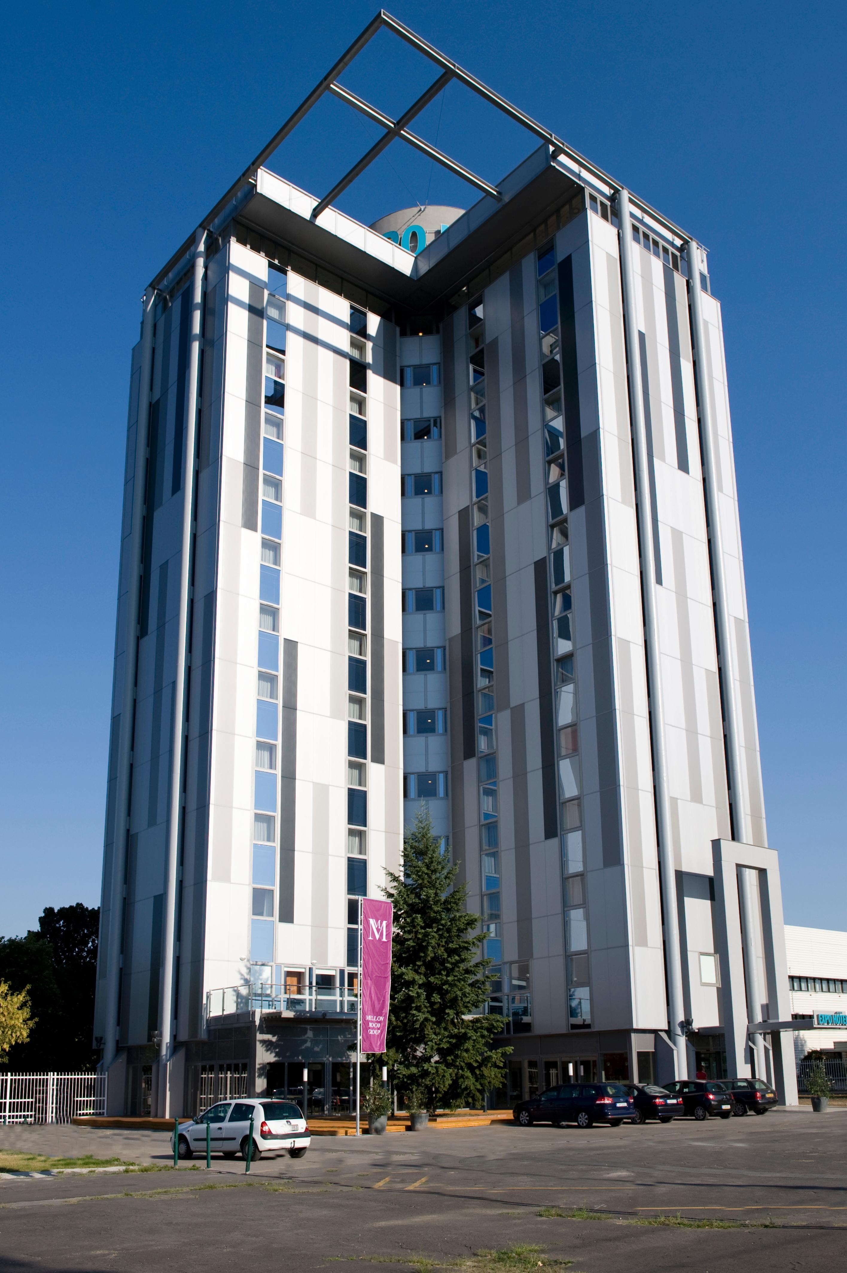 Expo Tower By Mellow Mood Hotels Budapest Exterior foto
